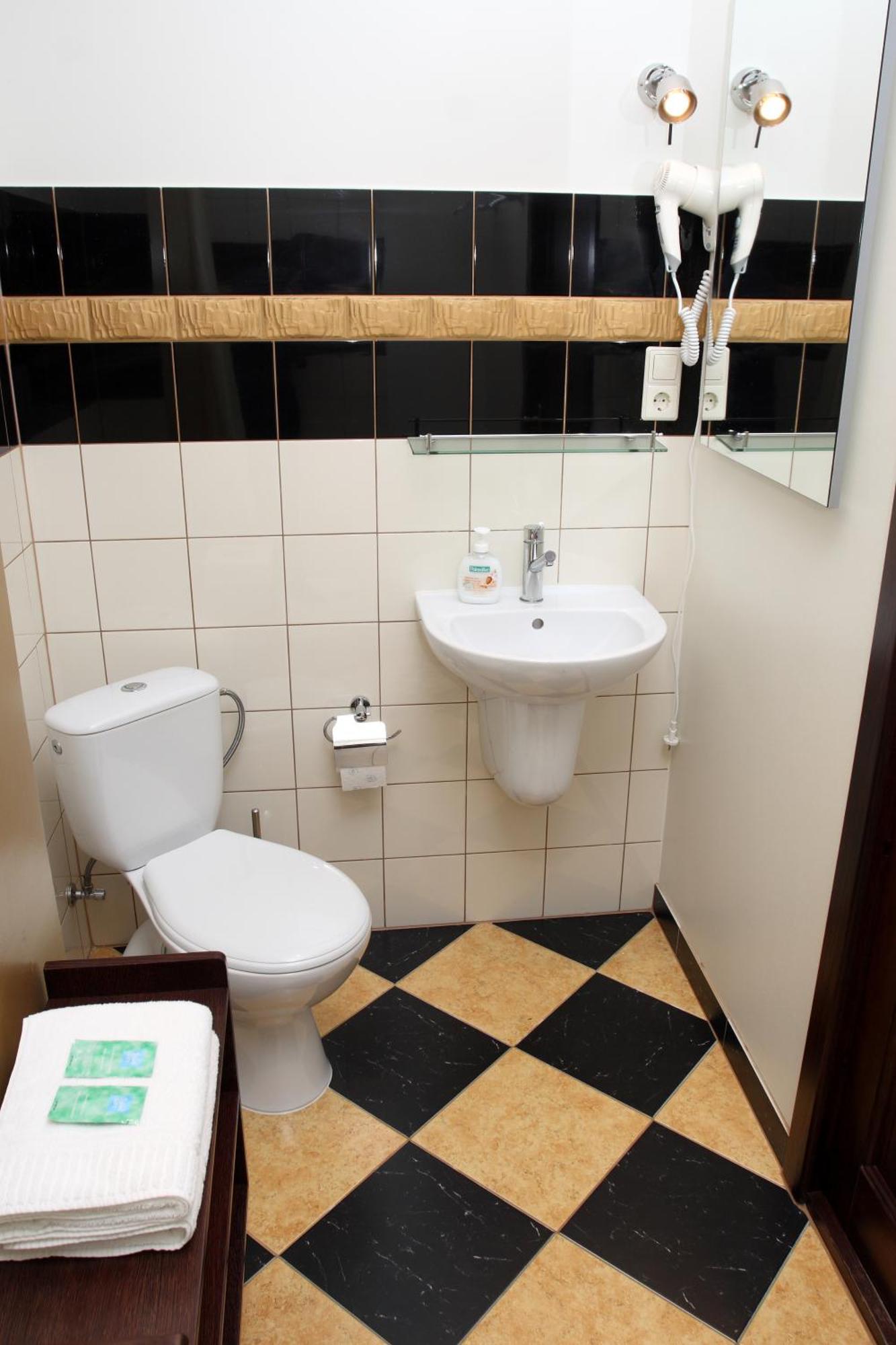Seven Sisters Apartments With Self Check-In Lipawa Zewnętrze zdjęcie
