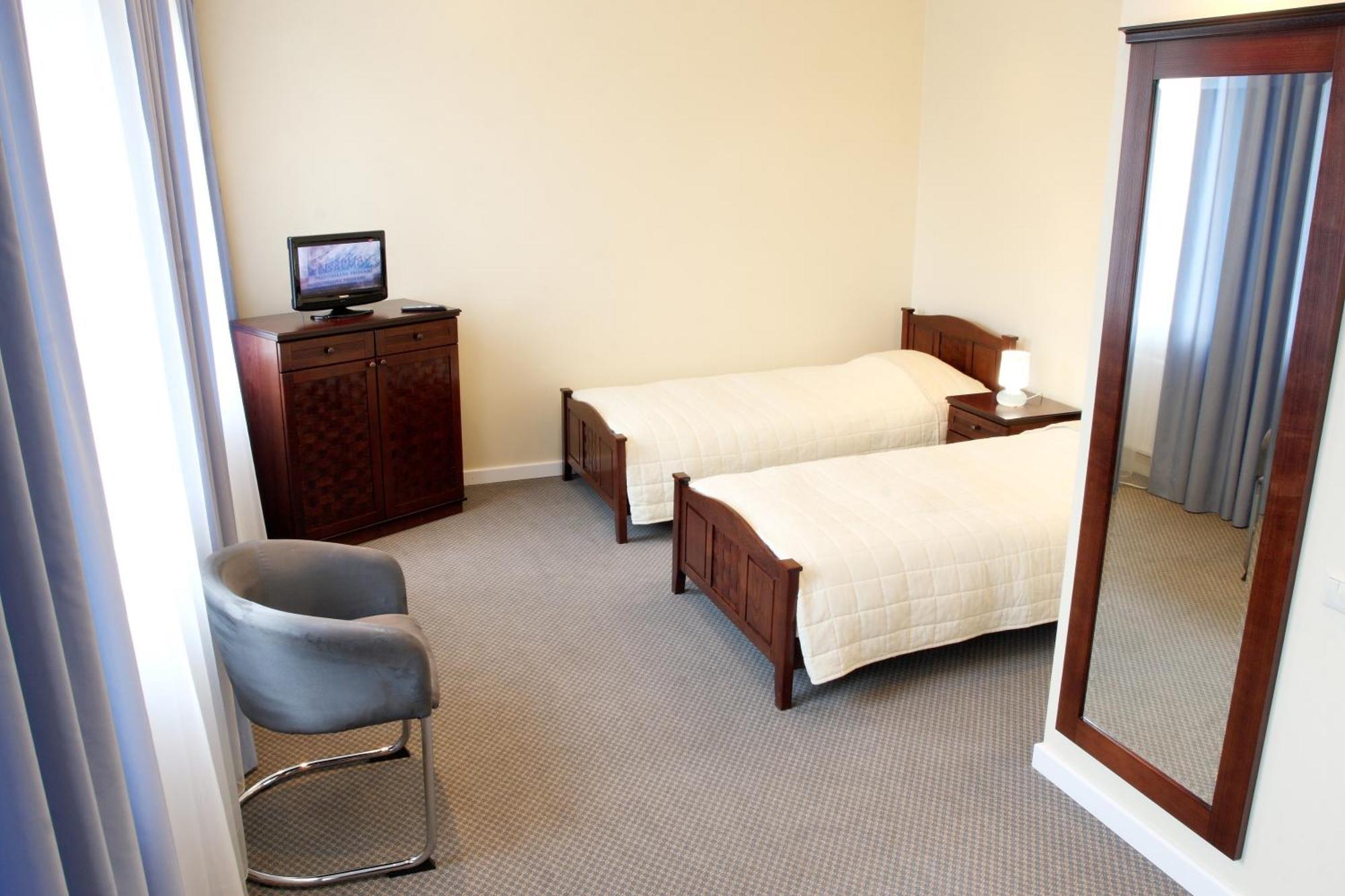 Seven Sisters Apartments With Self Check-In Lipawa Zewnętrze zdjęcie